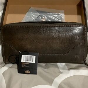 Frye Melissa Zip Wallet Brown Slate BRAND NEW